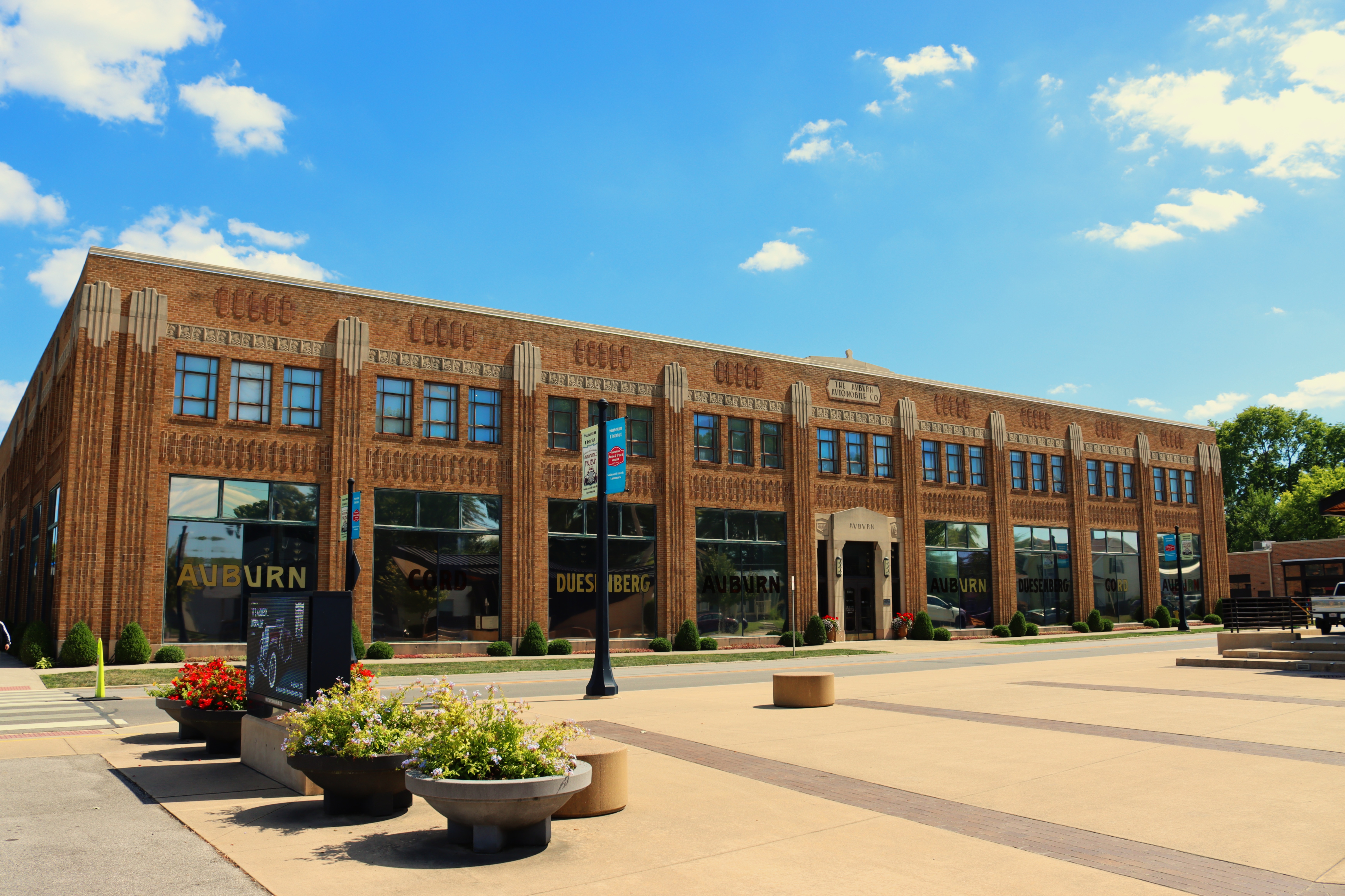 The Auburn Cord Duesenberg Automobile Museum - Classic Cars Dating back to the Early 1900's!