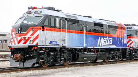 Metra board votes against 2019 fare increase, but warns service — even an entire line — could be cut