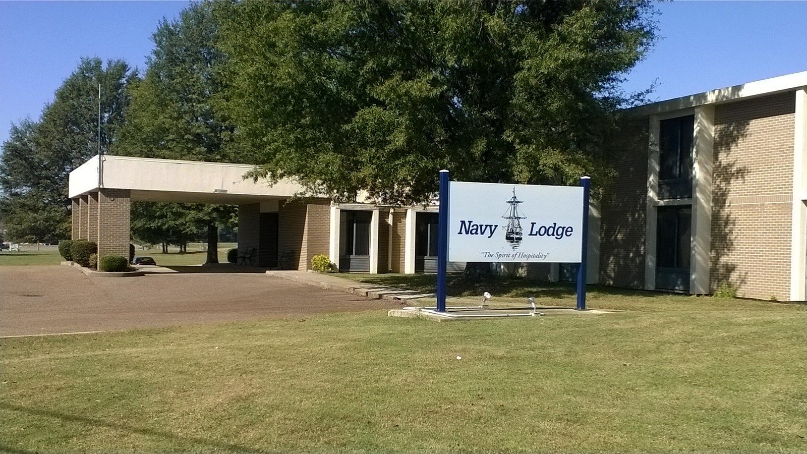 The Navy Lodge In Memphis, TN Designed for Comfort and It's Great Location!